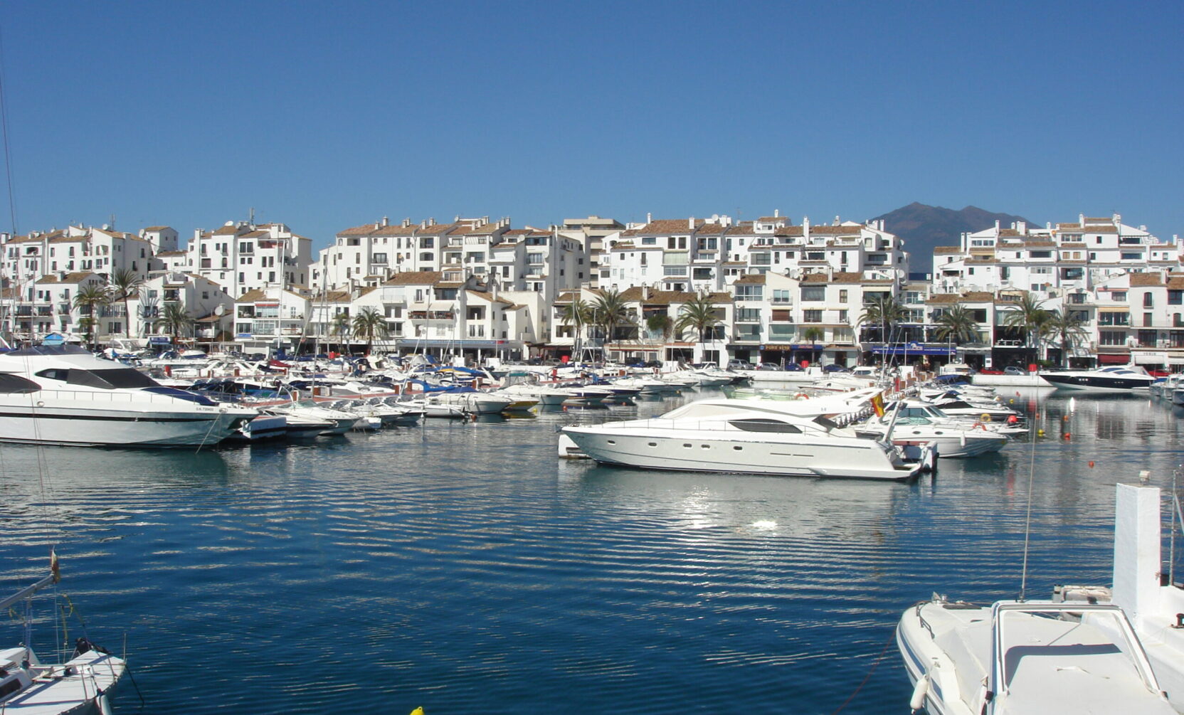 Puerto Banús