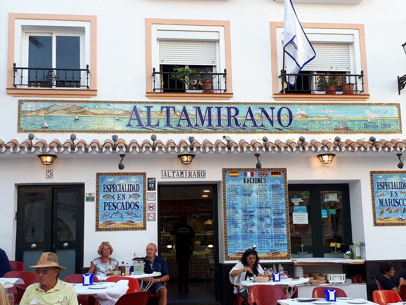 Bar Altamirano
